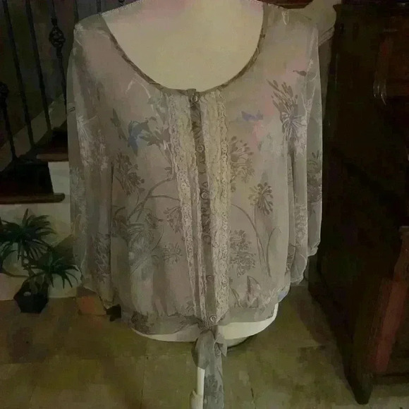 Express sheer ladies front tie blouse button down long sleeve Medium - Picture 9 of 13